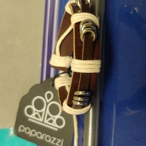 Paparazzi Men's 3-tone leather bracelet with silver accents